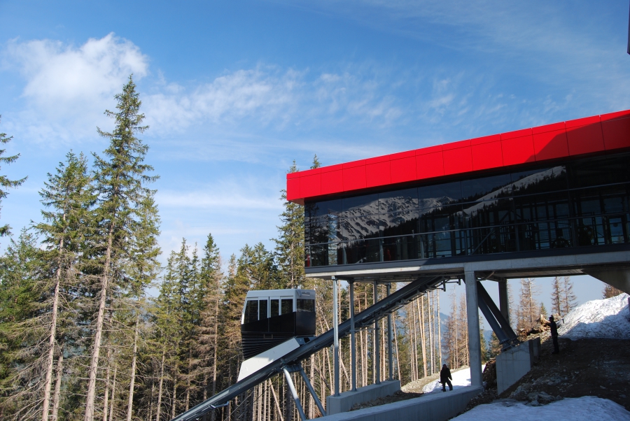 Biela Put bergstation 900x602 - Biela Púť, Jasná, SK