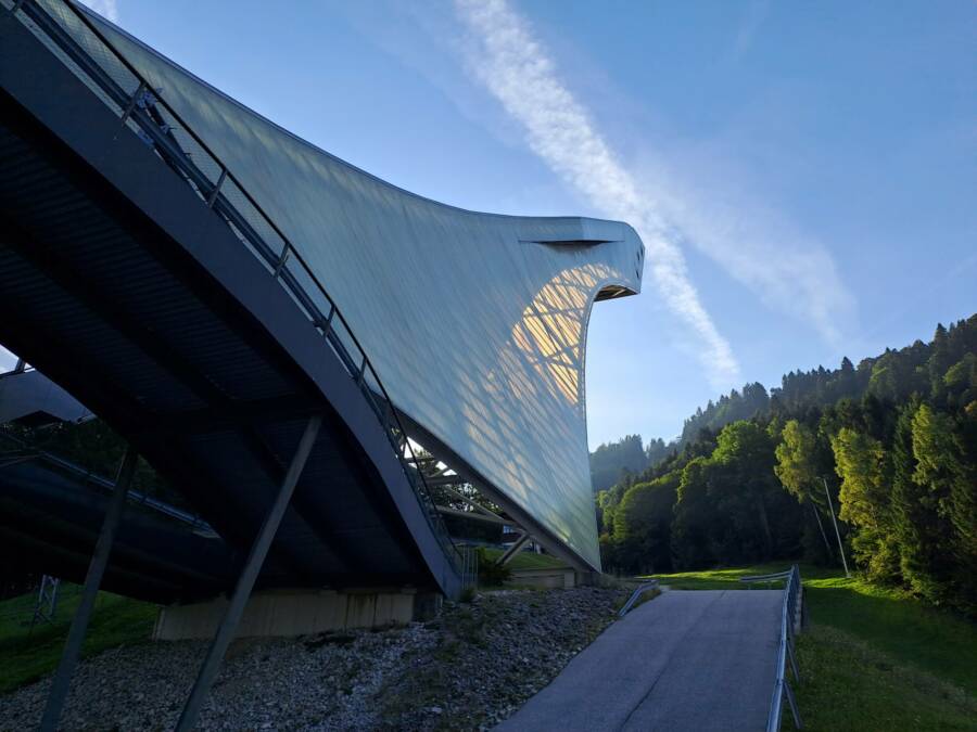 Garmisch 01 Schanze 900x675 - Steuerungsumbau Schrägaufzug Olympiaschanze Garmisc, DE