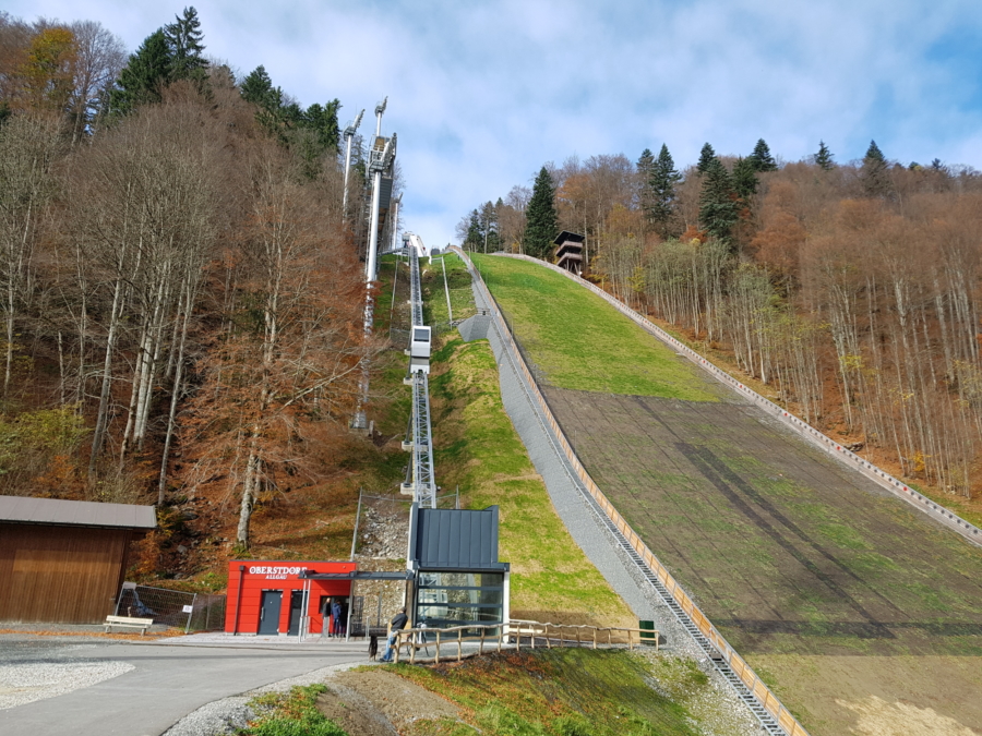 Oberstdorf HKS 04 900x675 - Heini-Klopfer Skiflugschanze, Oberstdorf, DE