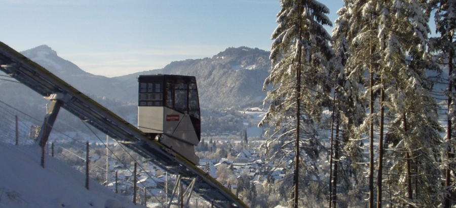 Oberstdorf 00 900x412 - Erdinger Arena, Oberstdorf, DE