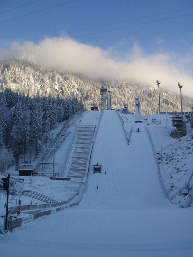 Oberstdorf 01 Anlage 675x900 - Erdinger Arena, Oberstdorf, DE