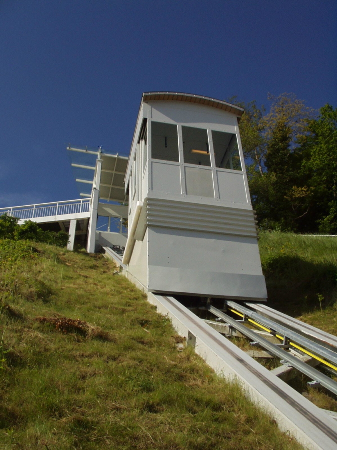 Sellin 03 Bergstation 675x900 - Seebrücke Insel Rügen, Sellin, DE